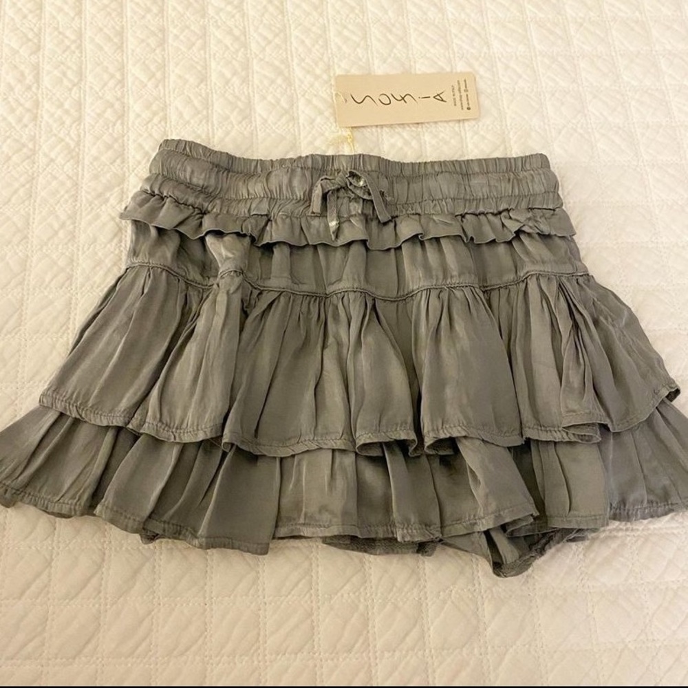 SOFIA SKIRT - SHUG LOOK ALIKE